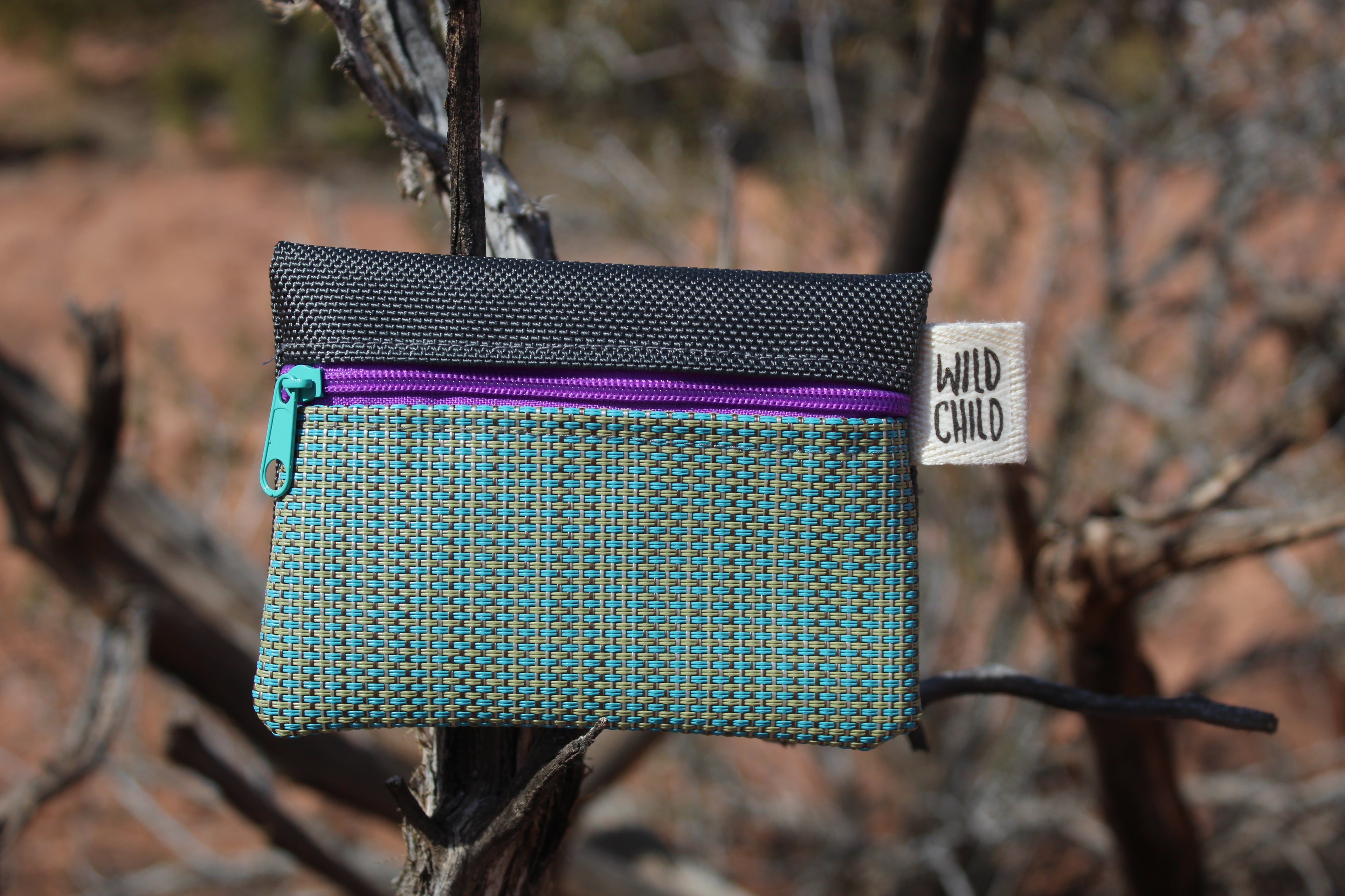 Medium hand bag