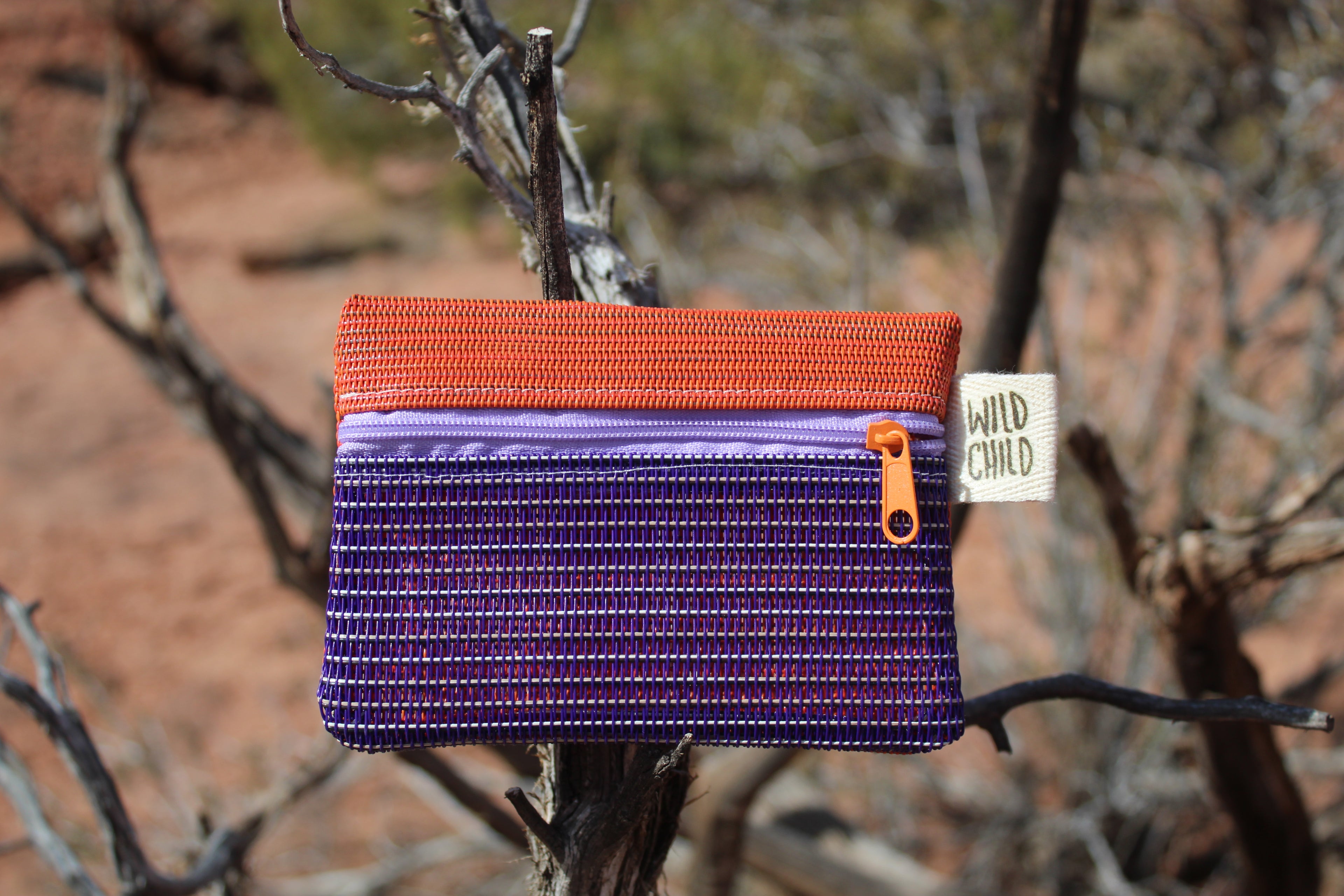 Medium hand bag